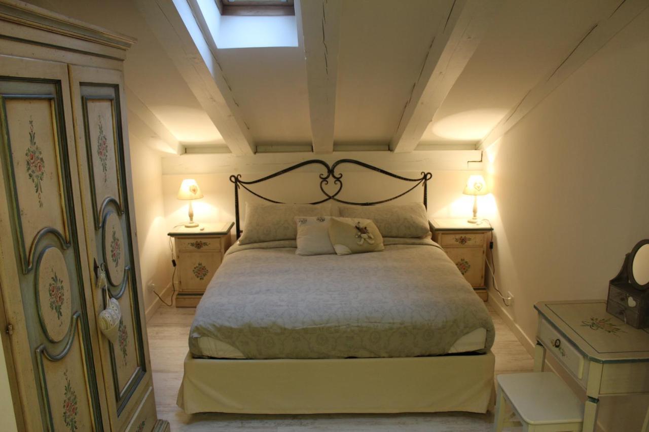 Tana Bianca Apartment Trieste Ngoại thất bức ảnh