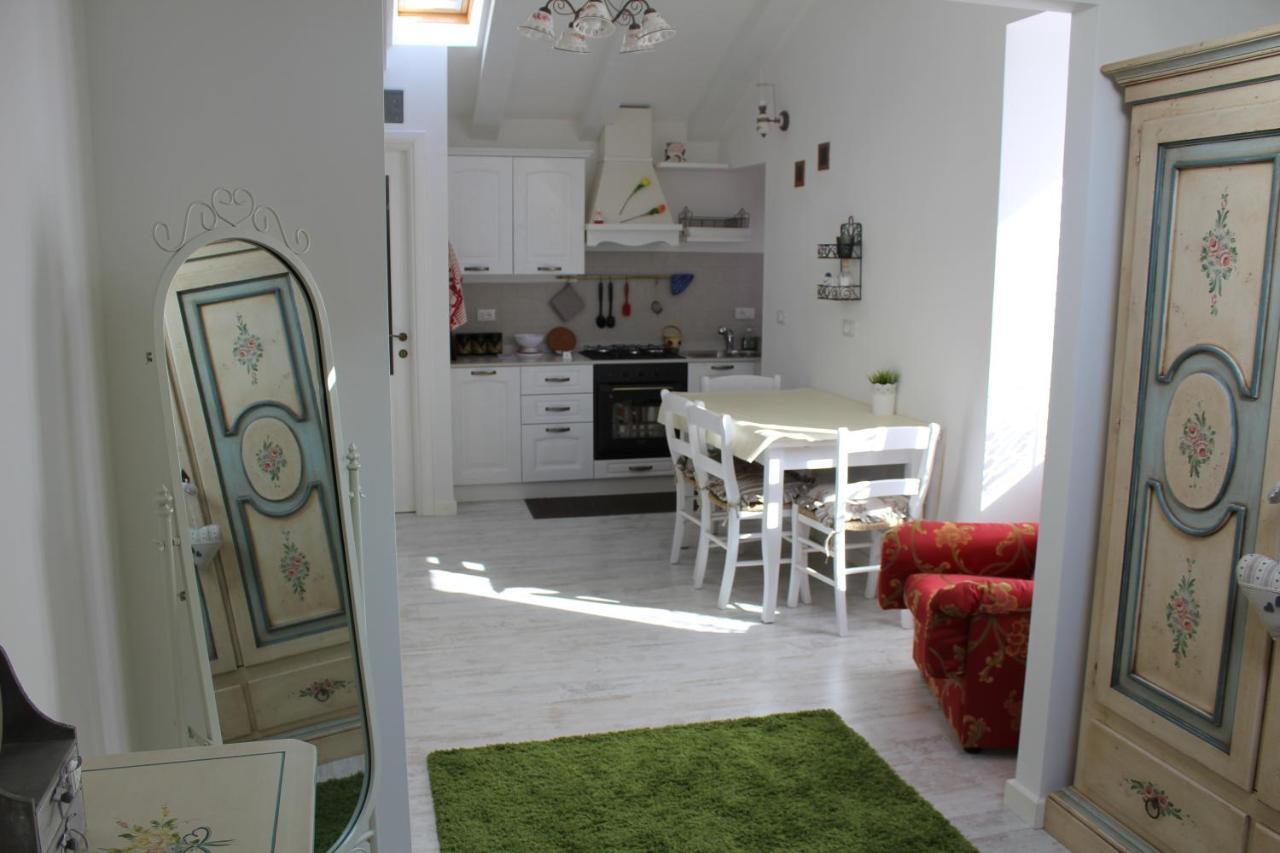 Tana Bianca Apartment Trieste Ngoại thất bức ảnh