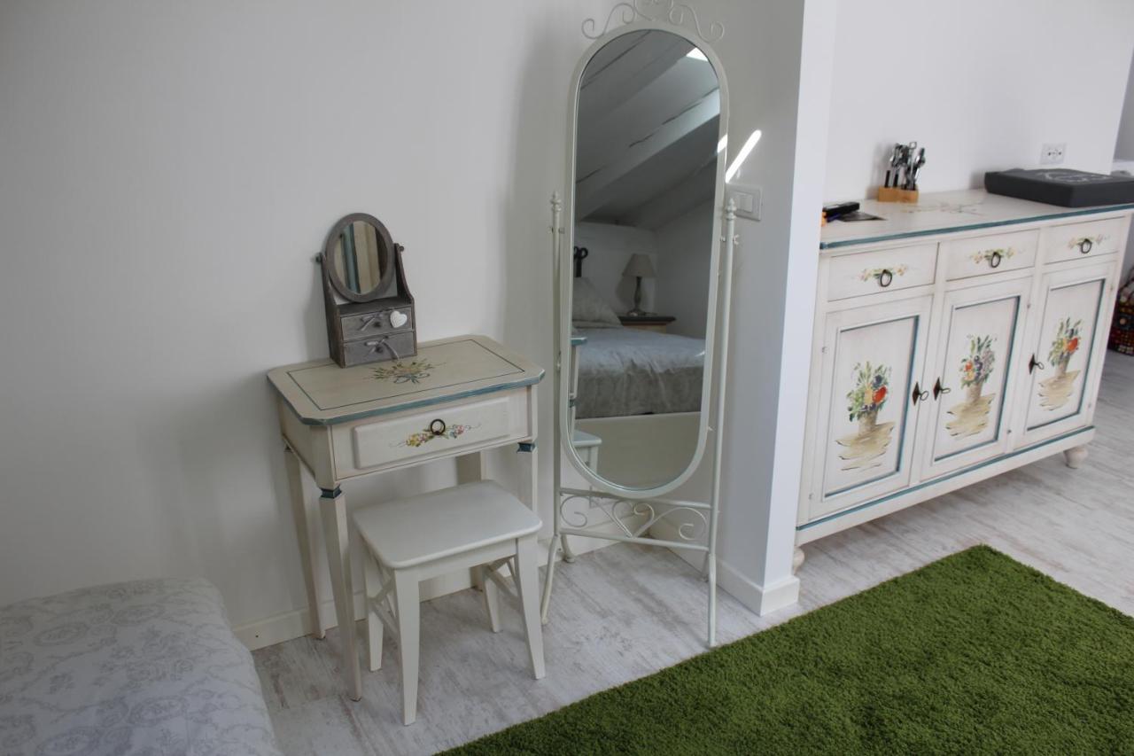 Tana Bianca Apartment Trieste Ngoại thất bức ảnh
