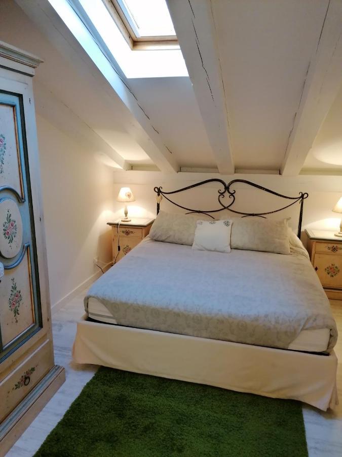 Tana Bianca Apartment Trieste Ngoại thất bức ảnh